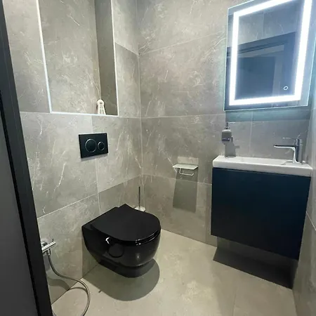 Maison Jacuzzi Villa *